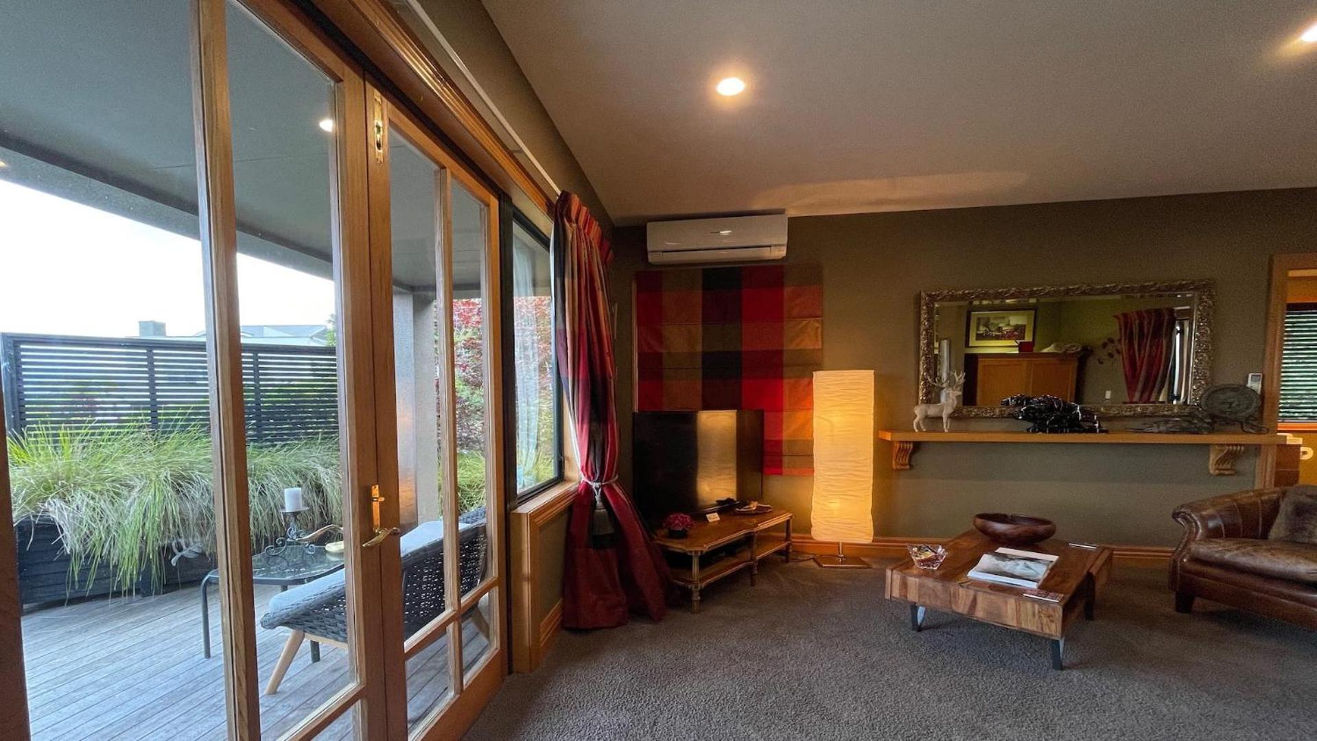 The Flying Trout Boutique Lodge Taupo Exterior foto